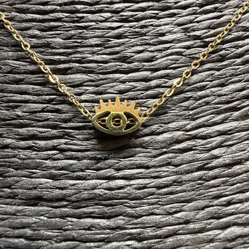 Collana con ciondolo occhio