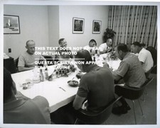 APOLLO 11 ASTRONAUTS SUPPER BEFORE LAUNCH - NASA PHOTO 1969 - FREE SHIPPING DHL