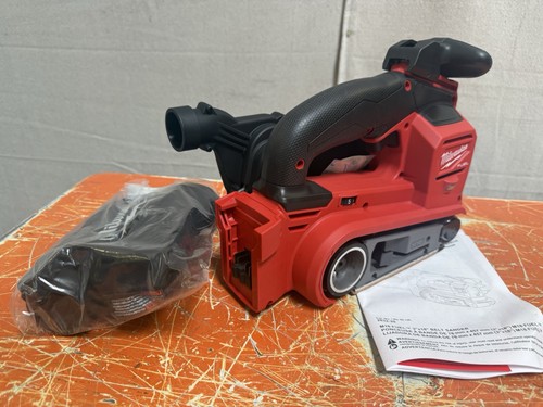 Milwaukee 2832 levigatrice - 2832-20,