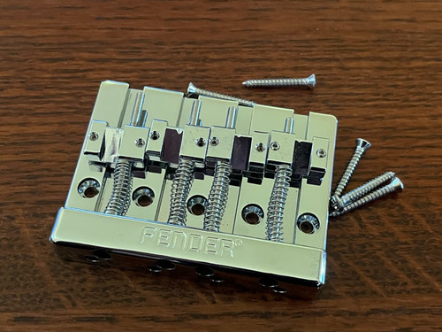 Fender mass 5 corde - hi, v