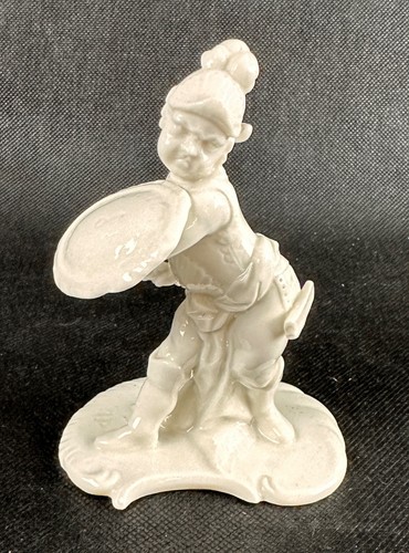Nymphenburg putto come marte - putto,