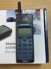 Ericsson A1018s Pari Nuovo Scatola Batteria Caricabatteria Completo Vintage