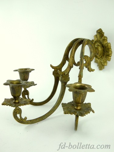 Vecchia applique ottone