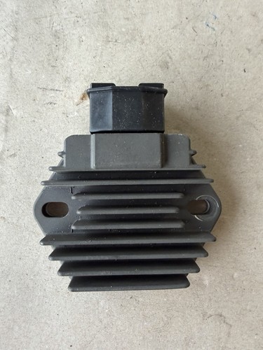 Regolatore tensione honda - regolatore,