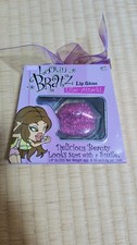 NUOVO VINTAGE LOOKIN' BRATZ