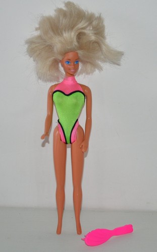 Ancienne poupée barbie - poupée,