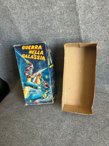 Guerra nella galassia mini - galassia,
