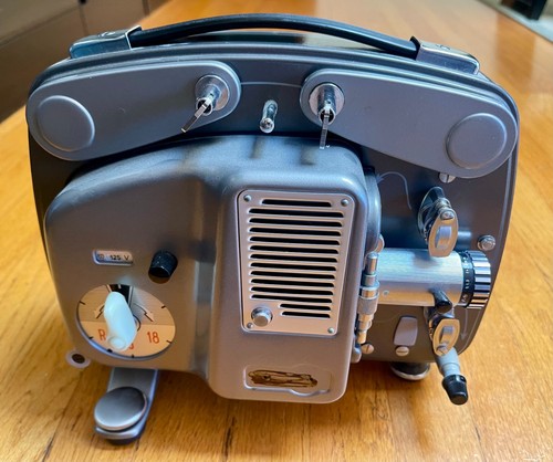 Proiettore film vintage bolex - film,