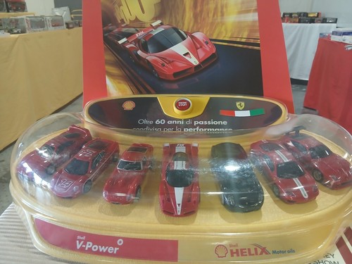 Espositore pubblicitario shell - espositore,