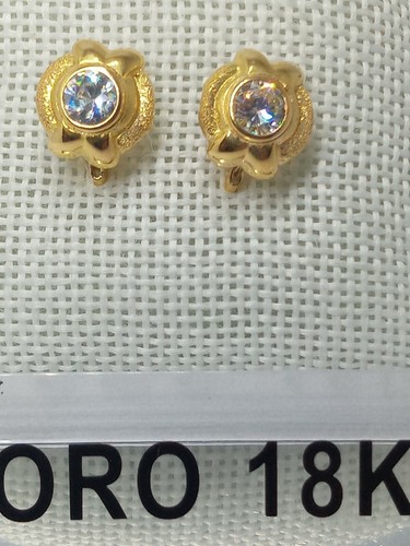 Orecchini oro giallo - orecchini,