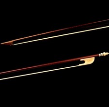 Maestro vecchio arco violino