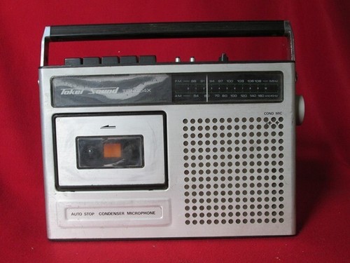 Radio mangianastri portatile