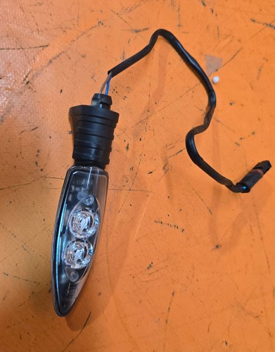 Freccia anteriore led - freccia,