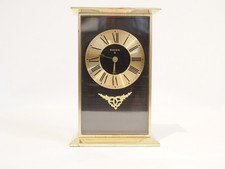 Orologio da tavolo con sveglia