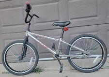 GT Mach One Expert Bicycle 18"