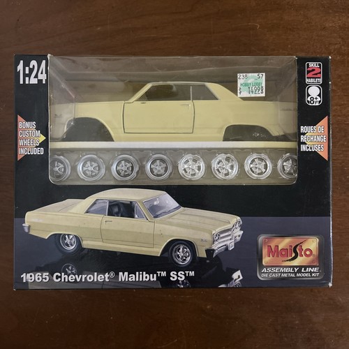 Maisto assembly line 1965 - assembly,