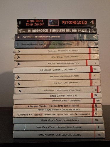 Lotto libri fantascienza - lotto,