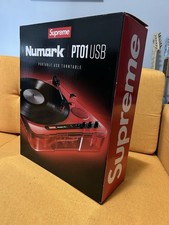 Supreme Numark PT01 giradischi