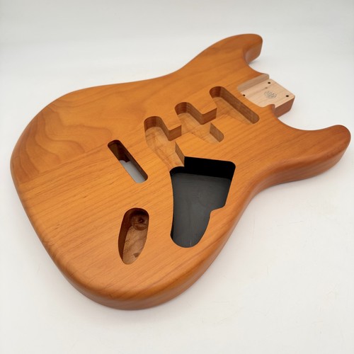 Hoodoo stratocaster corpo - stratocaster,