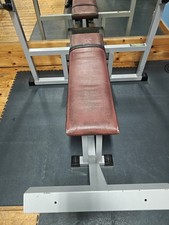 Panca Piana Technogym