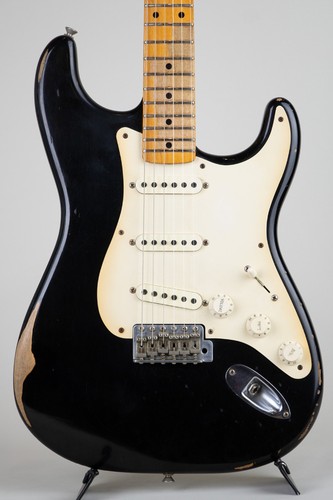 Chitarra elettrica usata
