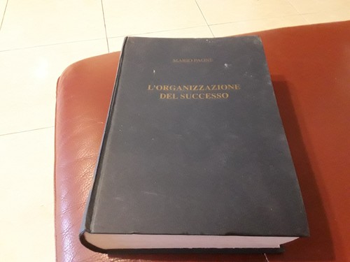 Raroe imponente libro - raroe,