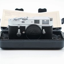 Leica M2 con mirino M4-P -