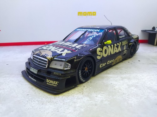 Mercedes benz classe c - 1/18,