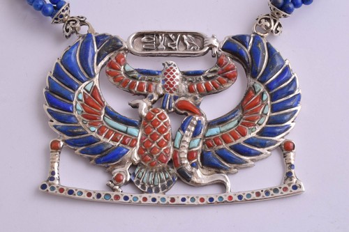 Collana con ciondolo - , in