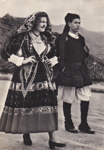 Bitti costumi sardi 1956 - costumi,