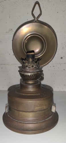 Antica lampada olio - ad,