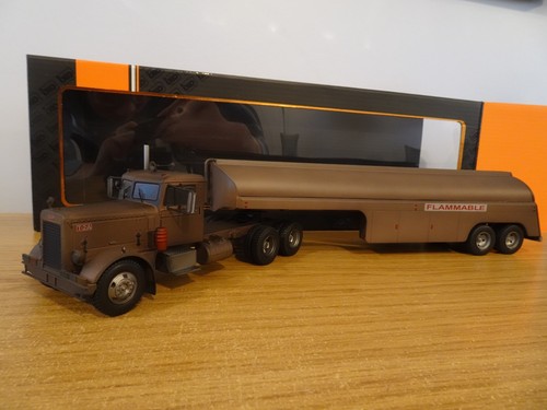 Ixo duel peterbilt - (film,