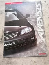 toyota avensis brochure depliant catalogo libretto  prospekt Katalog folletto