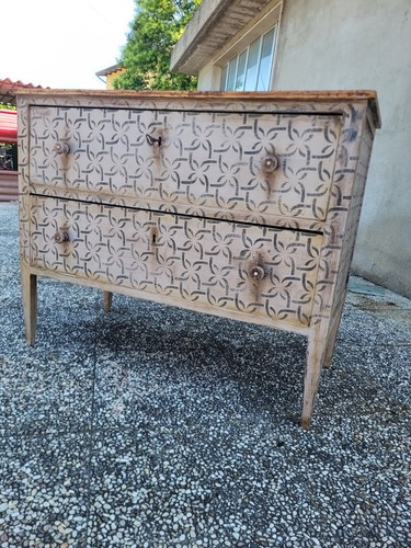 Cassettone decorato dipinto