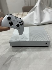 Xbox One S - 500GB (Versione