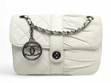 BORSA A MANO CHANEL PILE O