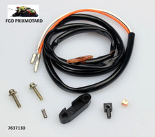 SUZUKI GS 750 1977/1979 CONTACTEUR STOP FREIN AVANT