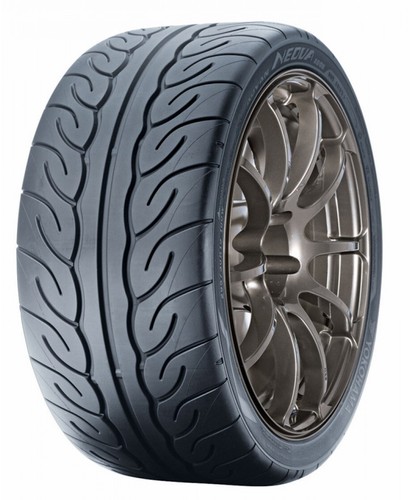 Yokohama ad08rs 225 r18 - 225/40, 88w
