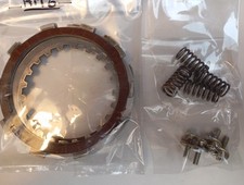 MINARELLI AM6 DISCHI FRIZIONE  COMPLETI CON DISCHI IN ACCIAIO VITI E MOLLE 