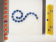 PORTA CD DESIGN VISMARA ISOMERO COLORI BLU GIALLO ARANCIONE E SUPPORTO