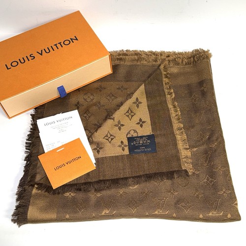 Louis vuitton monogram chale - louis,