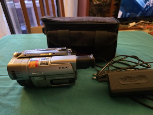 Sony handycam ccd - ccd-trv66e,
