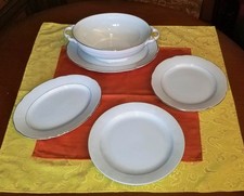 PIATTI DA PORTATA CON ZUPPIERA