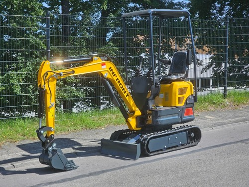 Miniescavatore diesel infront - miniescavatore,