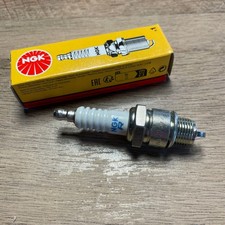 Candela NGK BPR7HS-10 spark