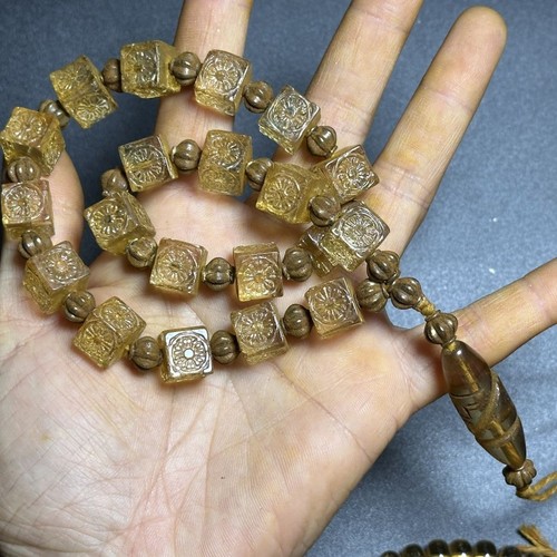 Collana perle quadrate