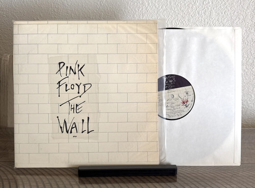 Pink floyd the wall - pink,