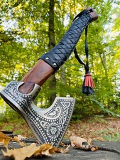 Ascia vichinga fatta a mano