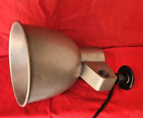 Antico illuminatore industria - illuminatore,