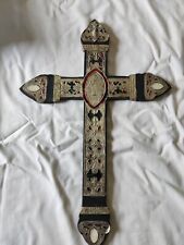 Antico Crocifisso In Legno Rivestito In Lamina Argento E Smalti